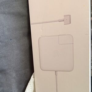 Apple 60W MagSafe 2 Power Adapter in White